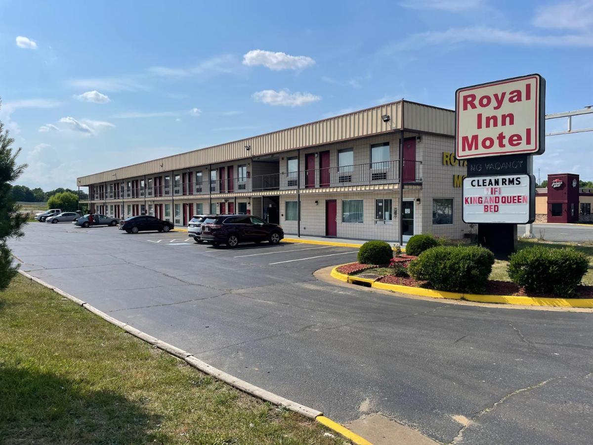 Royal Inn Motel Фредериксберг Экстерьер фото